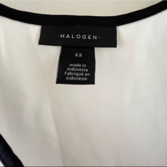 Halogen Black Trim White Sheer V-Neck Knit Sleeveless Top - Picture 2 of 5